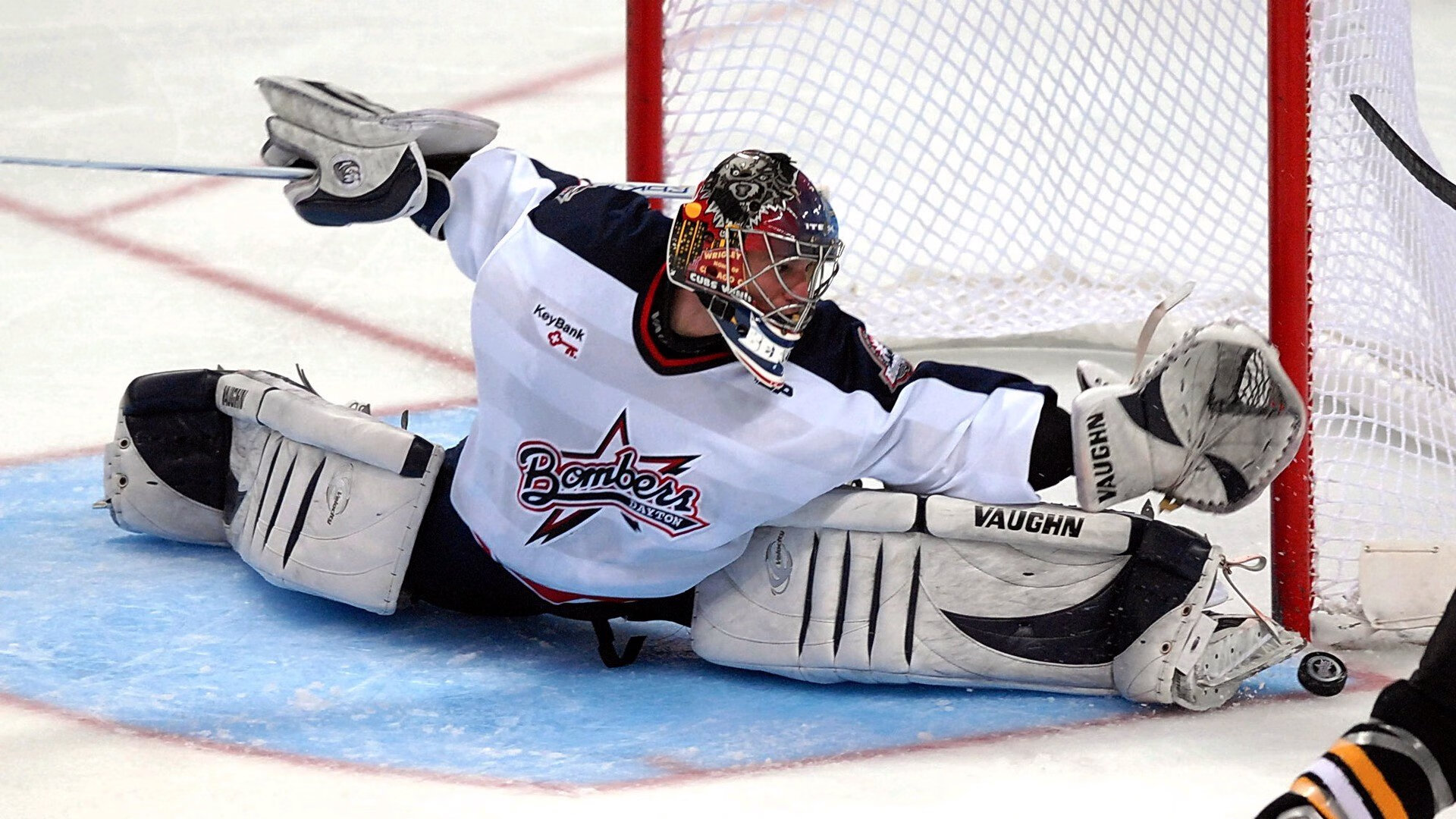 广州恒大主场告捷，卫冕形势乐观，广州恒大新主场效果视频