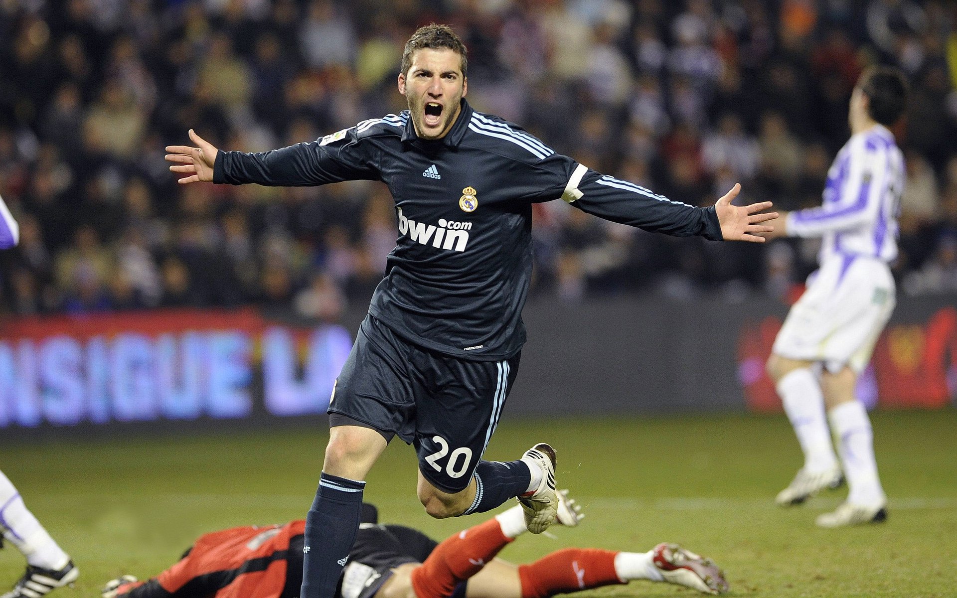 智能监控系统：确保比赛公平与安全，智能监控系统技术