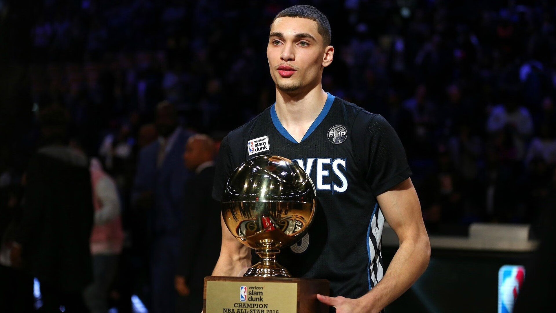 球队精神面貌焕然一新，实现球员华丽蜕变，球队精神和球队实力哪个重要